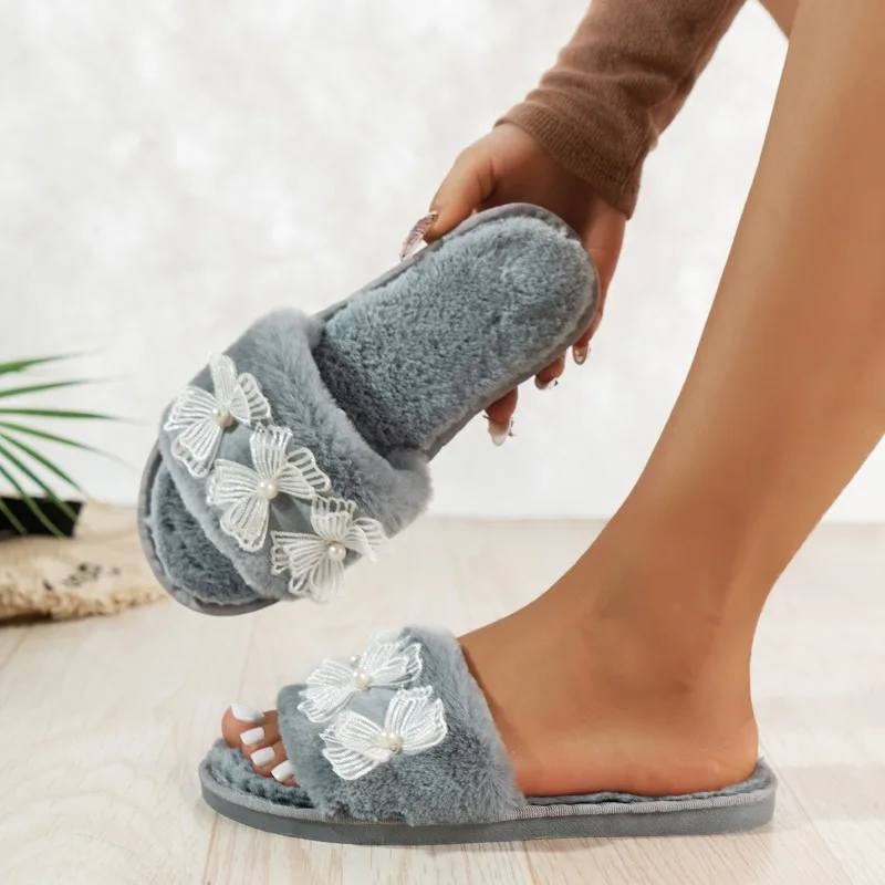 2025 Hot Sale Of The Season New Home Slippers Women Flat Bottom Plush Large Size Outdoor Cotton Slippers Comfortable