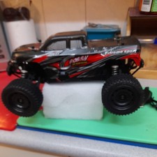 1/16 2.4GHz 4WD RC Racing Car 40KM/H High-Speed Off-Road Drift Buggy