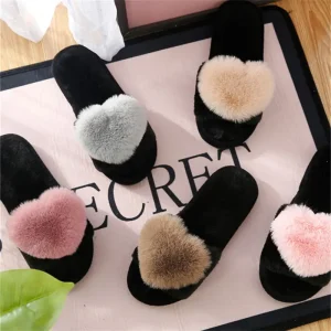 crriflz Women's Plush Heart Slippers Warm Indoor Cotton House Shoes